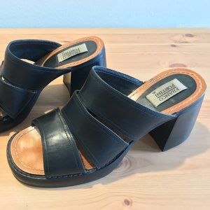 Franco Fortini Women’s Black Leather Heeled Sandals US Size 8.5